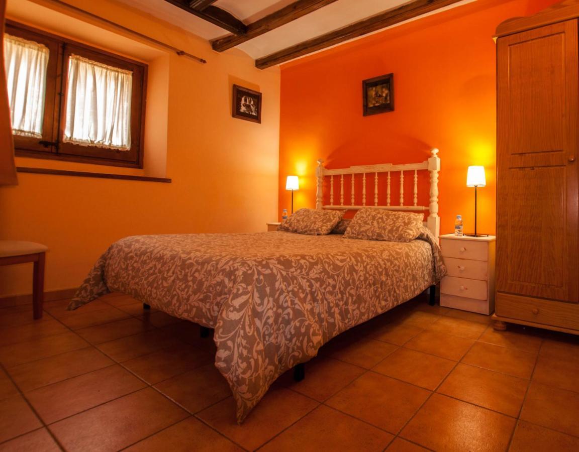 Hostal Santuari De Paller Bagá Екстериор снимка