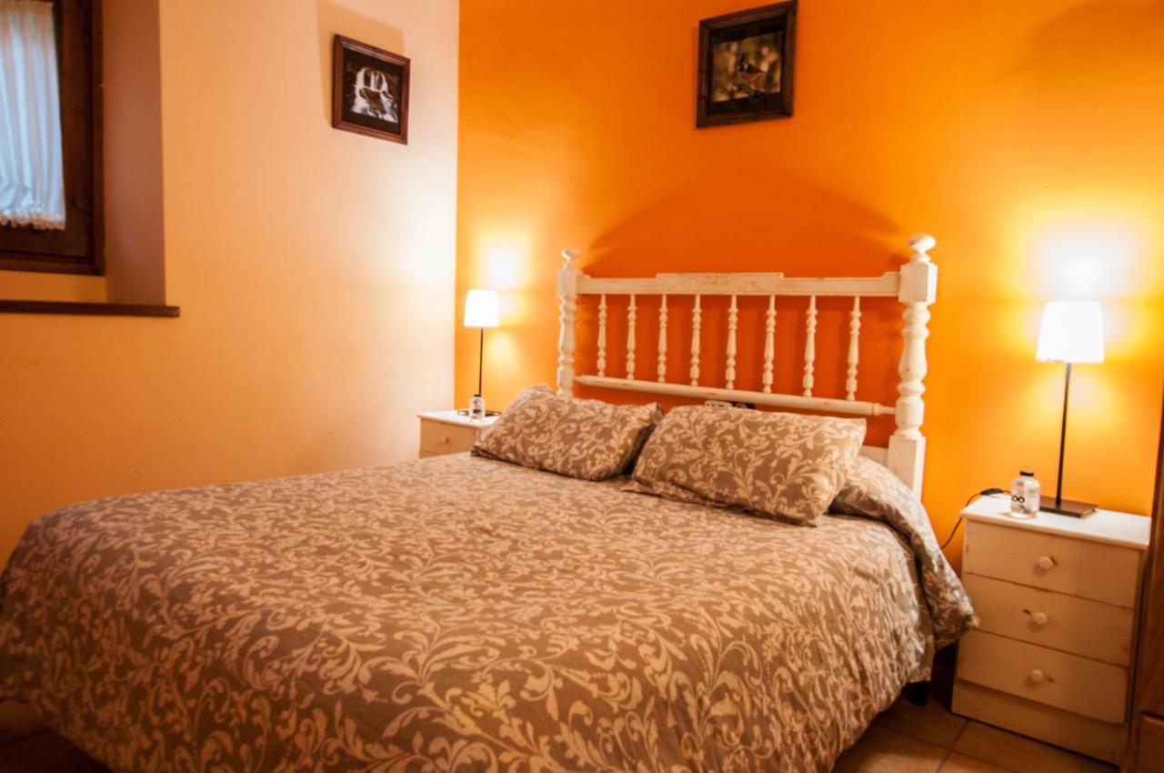 Hostal Santuari De Paller Bagá Екстериор снимка